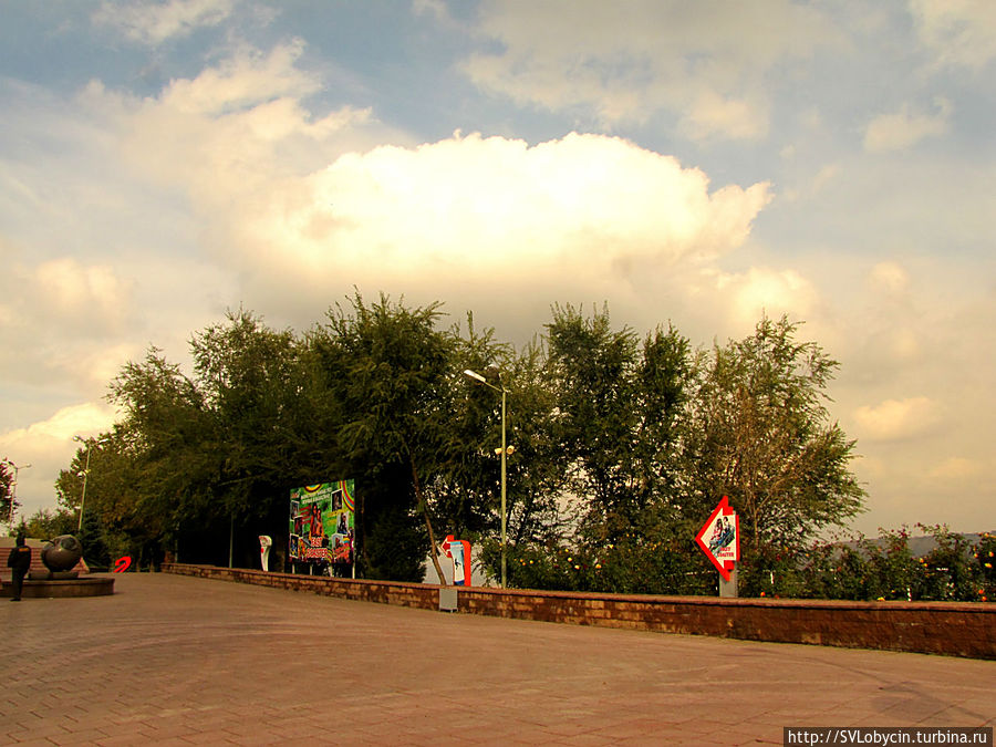 На горе Кок-Тобе На горе Кок-Тобе