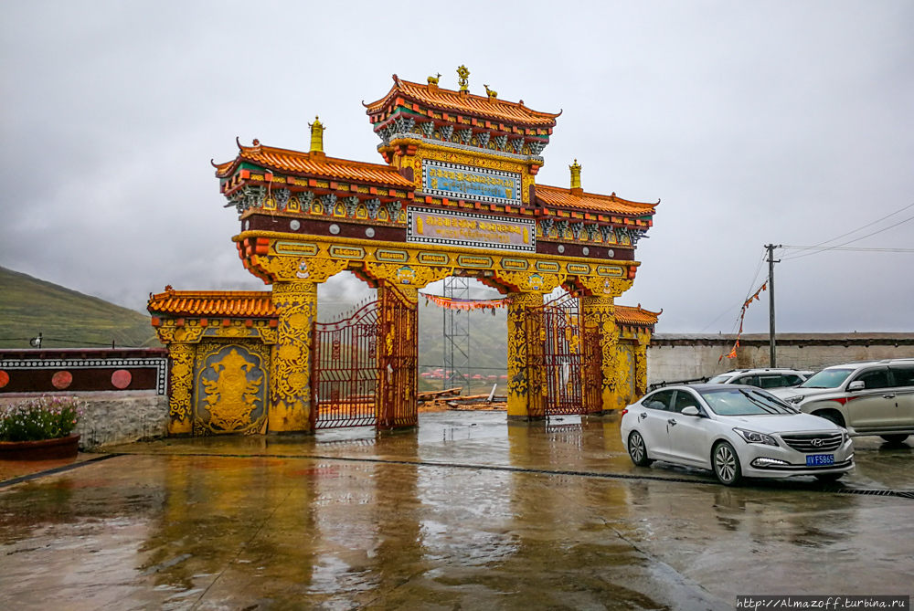 Непогода в горах, непогода! Через перевалы Тибета в пургу. Кандин, Китай