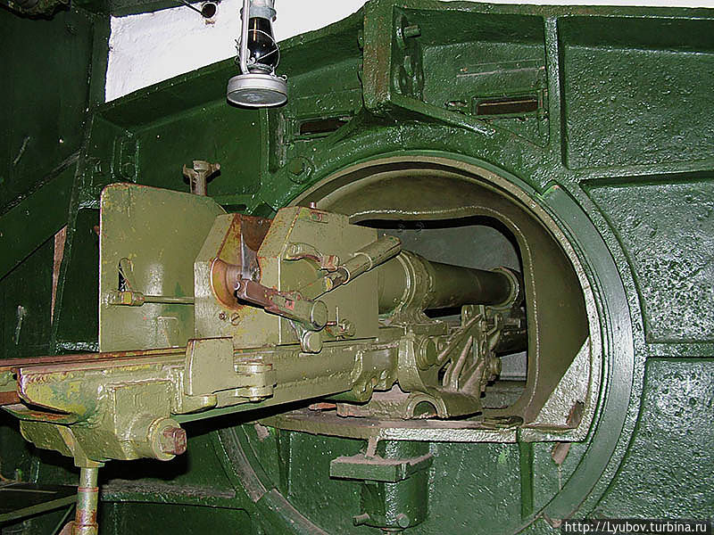 Внутри ДОТа Внутри ДОТа