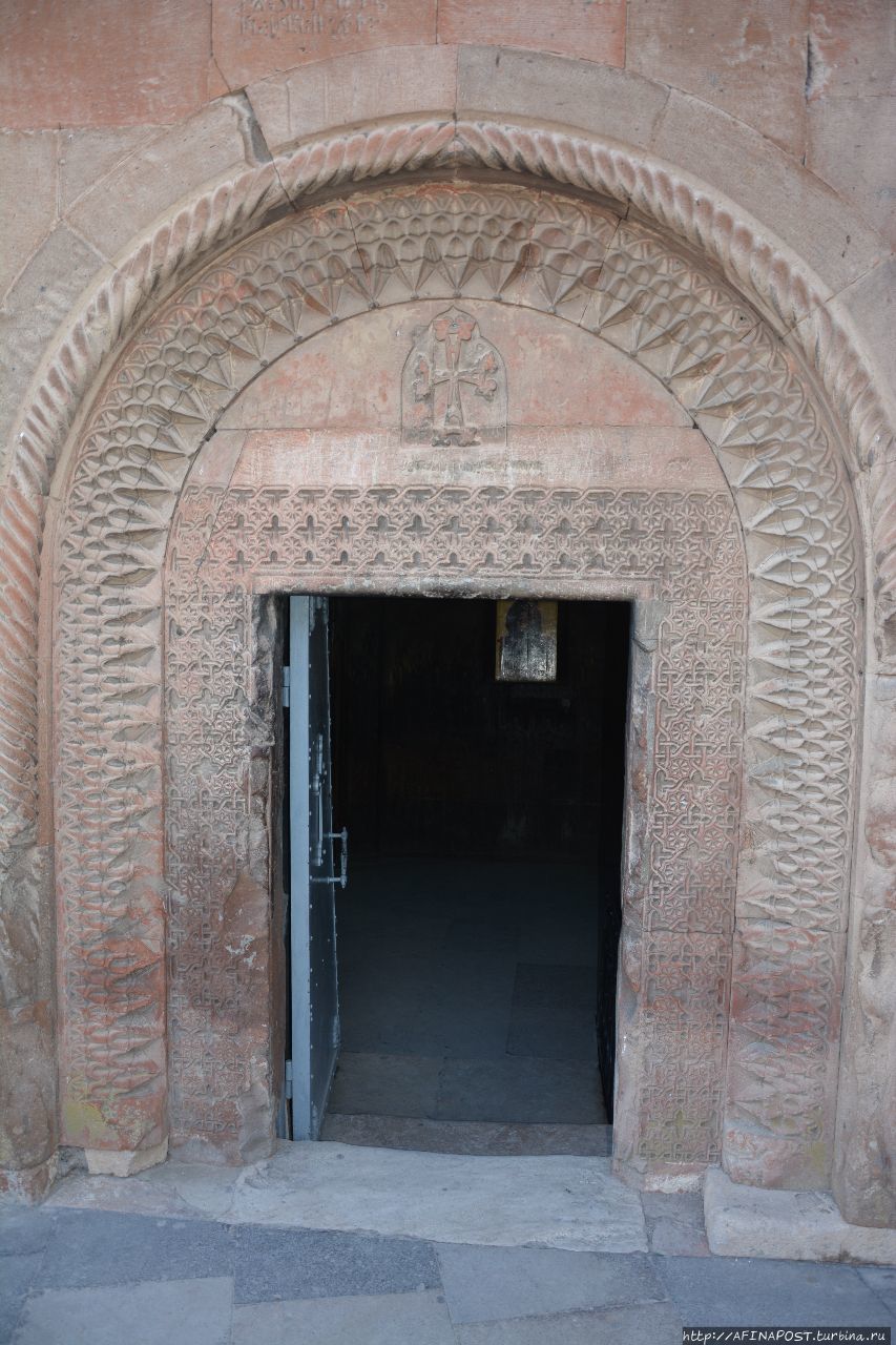 Хор Вирап. История царя Трдата, Св. Григора и богини Анаит Хор Вирап Монастырь, Армения Хор Вирап. История царя Трдата, Св. Григора и богини Анаит Хор Вирап Монастырь, Армения