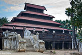 Монастырь Багайя Кяунг . Фото из интернета