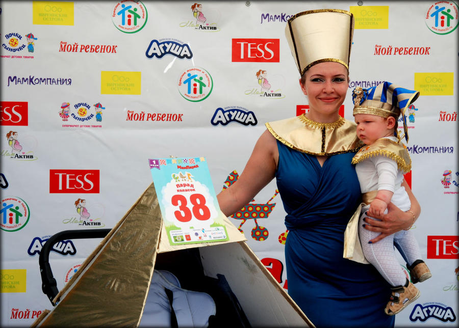 Семья начинается с детей Тула, Россия Семья начинается с детей Тула, Россия