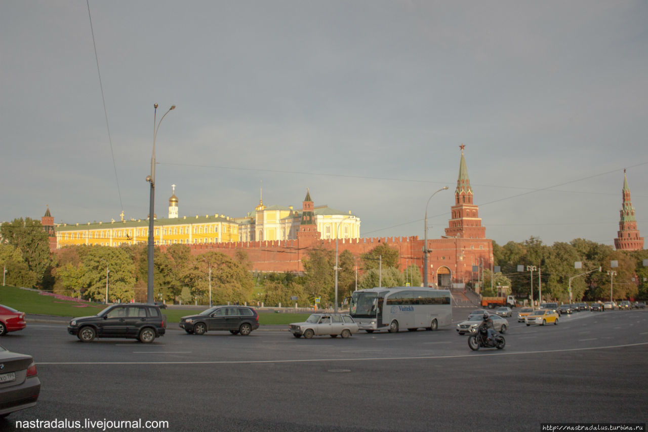 Прогулка по Старому Арбату до Кремля Москва, Россия