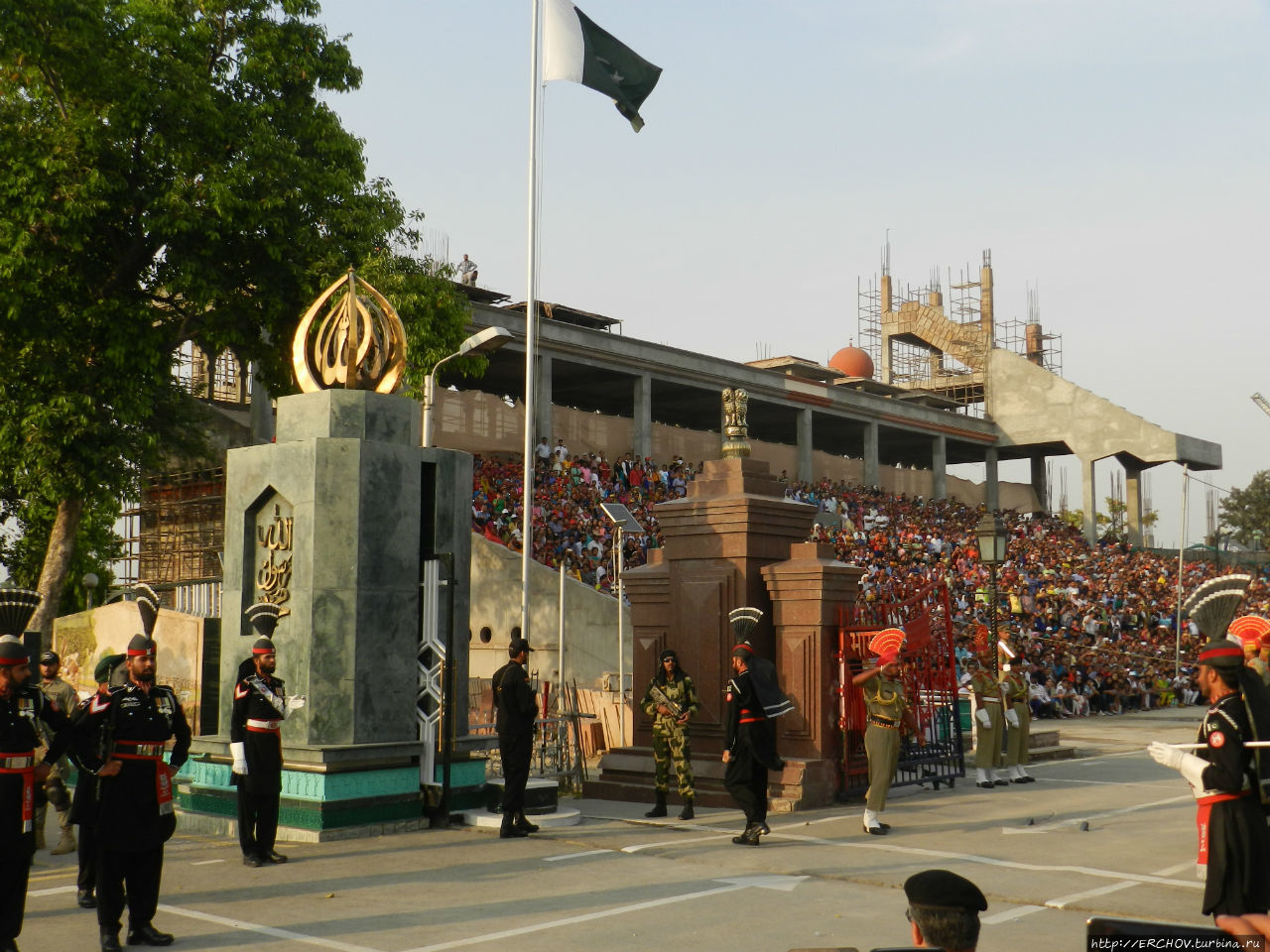 Пакистан. Ч — 8. Раздел Индии. Церемония закрытия границы Провинция Пенджаб, Пакистан