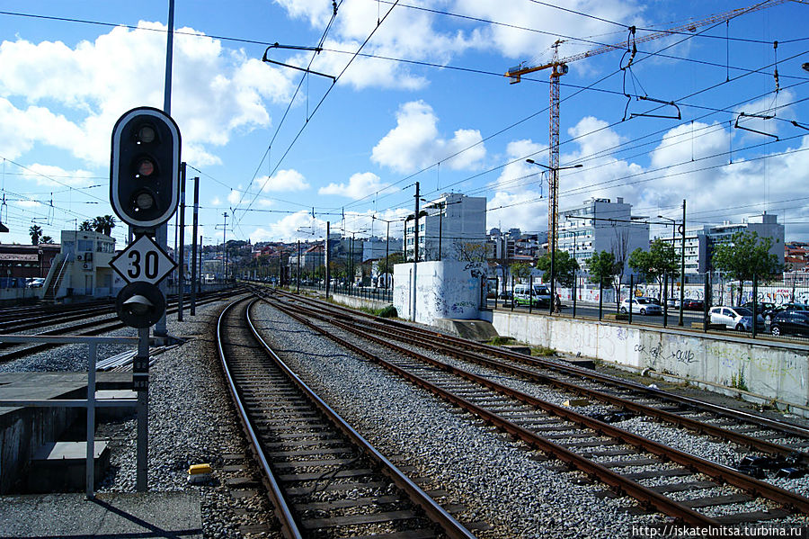 Поездка к мысу Рока Кабу-да-Рока, Португалия Поездка к мысу Рока Кабу-да-Рока, Португалия