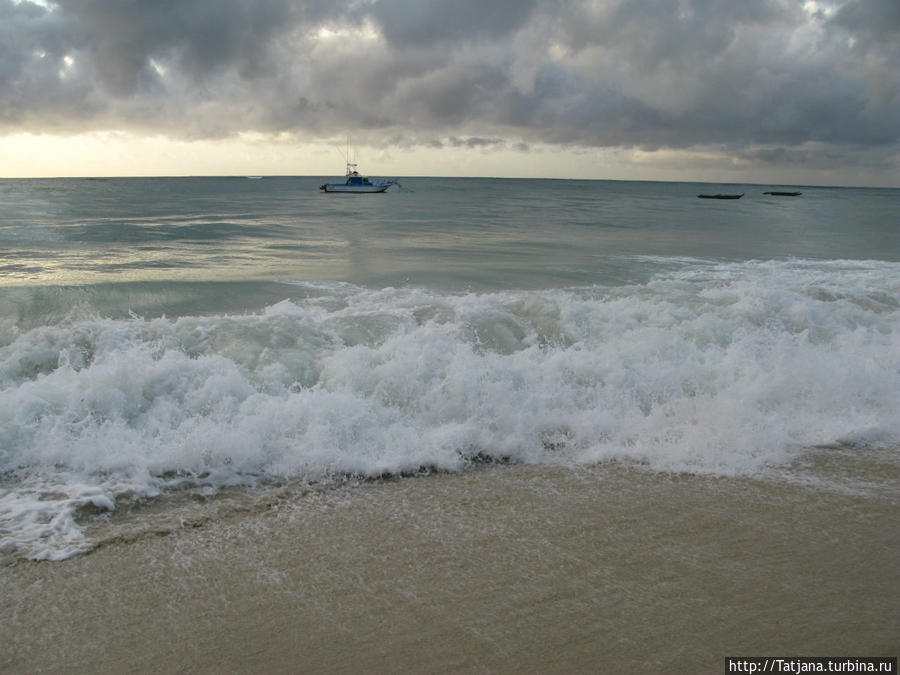 Diani Reef Beach Resort & Spa Укунда, Кения