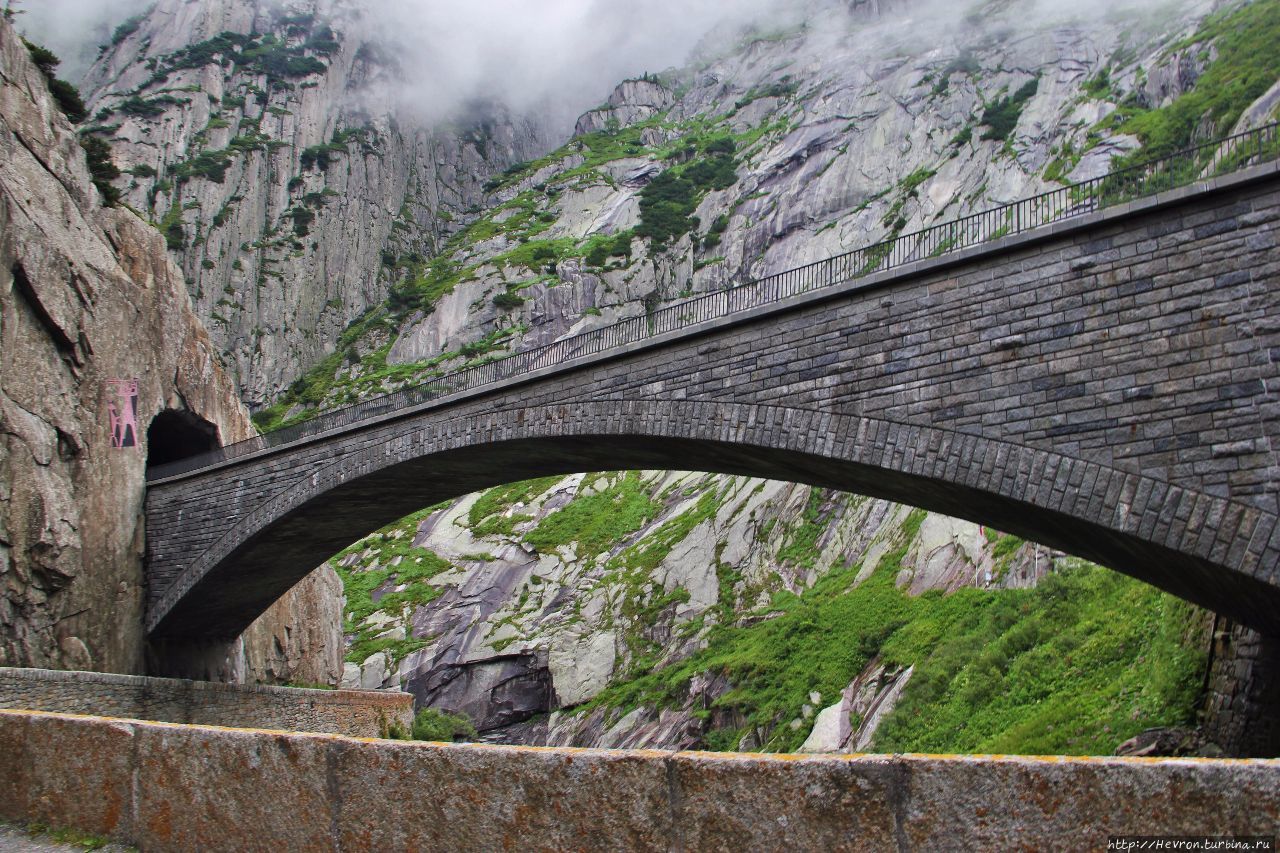 Чёртов мост Андерматт, Швейцария