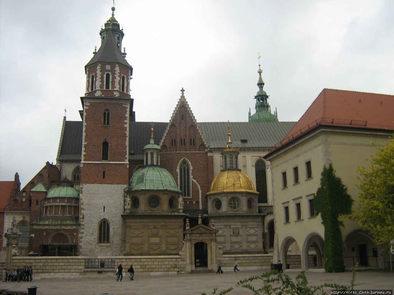 Кафедральный собор Святых Станислава и Вацлава. Краков, Польша