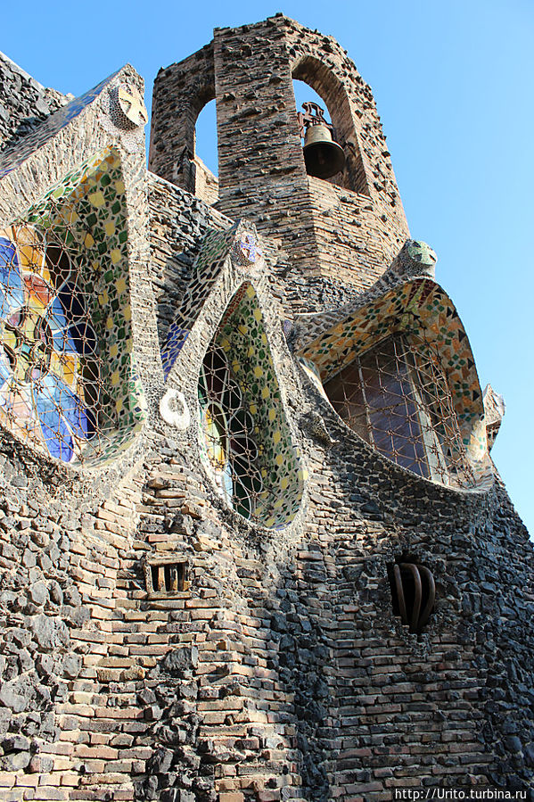 Волшебная Крипта. Барселона, Испания Волшебная Крипта. Барселона, Испания