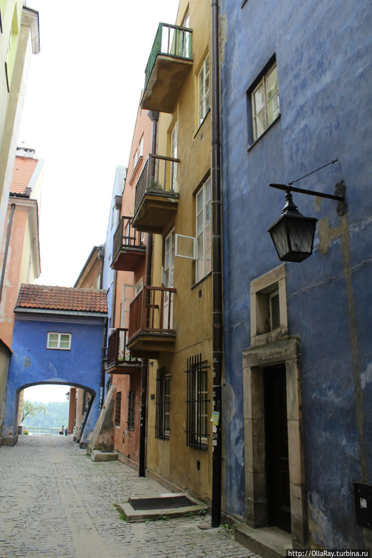 И такую улицу встретили, И такую улицу встретили,