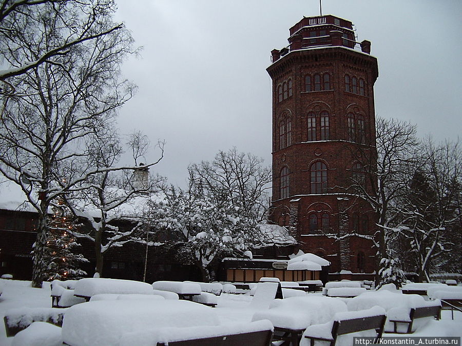 уличные кафе в Скансен зимой не работают Стокгольм, Швеция