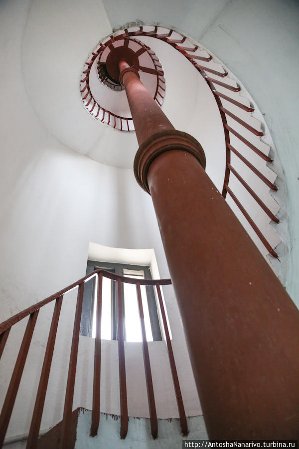 Лестница наверх. Аккра, Гана