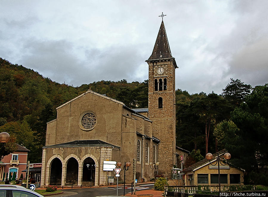 Католическая церковь святого Винсента Орьежского / Eglise catholique Sant en Ariege Vincent