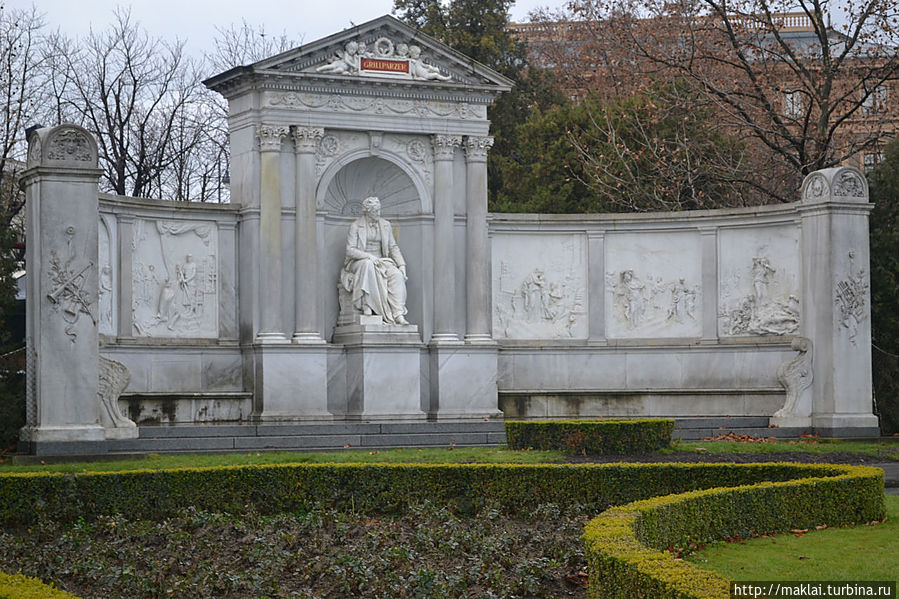 Памятник Францу Грильпарцеру. Вена, Австрия