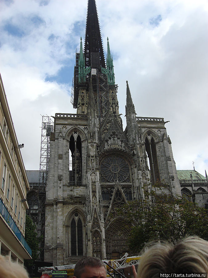 Большой кафедральный собор в Руане — шедевр средневековой готики. Руан, Франция