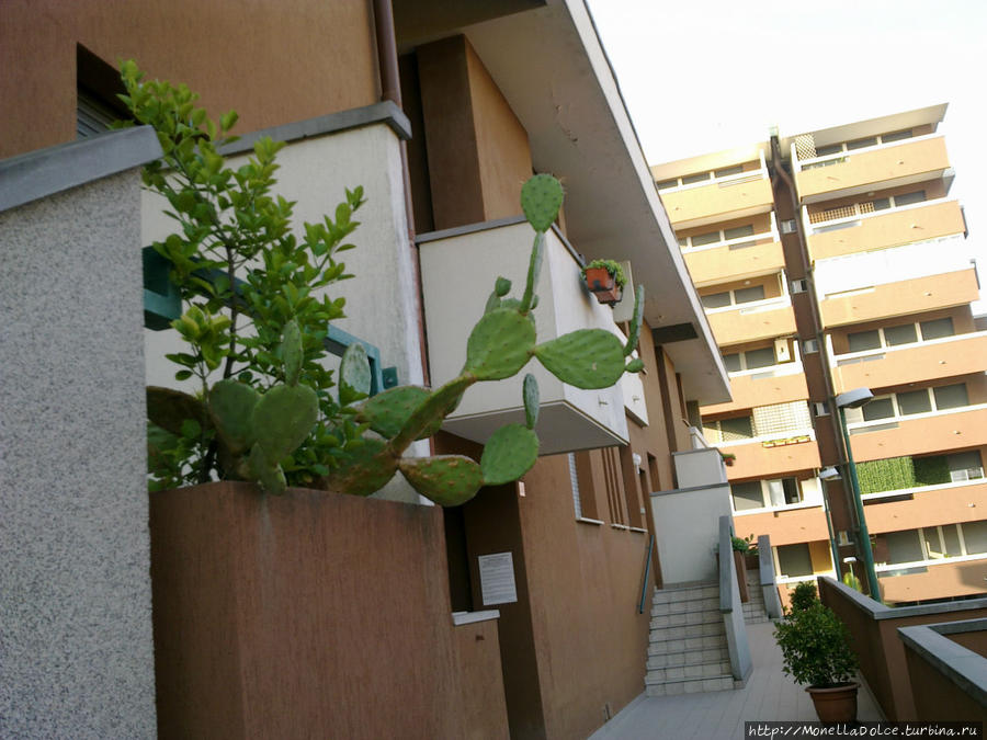 Многоквартирный жилой комплекс в Римини на улице Колоние  №3 Римини, Италия
