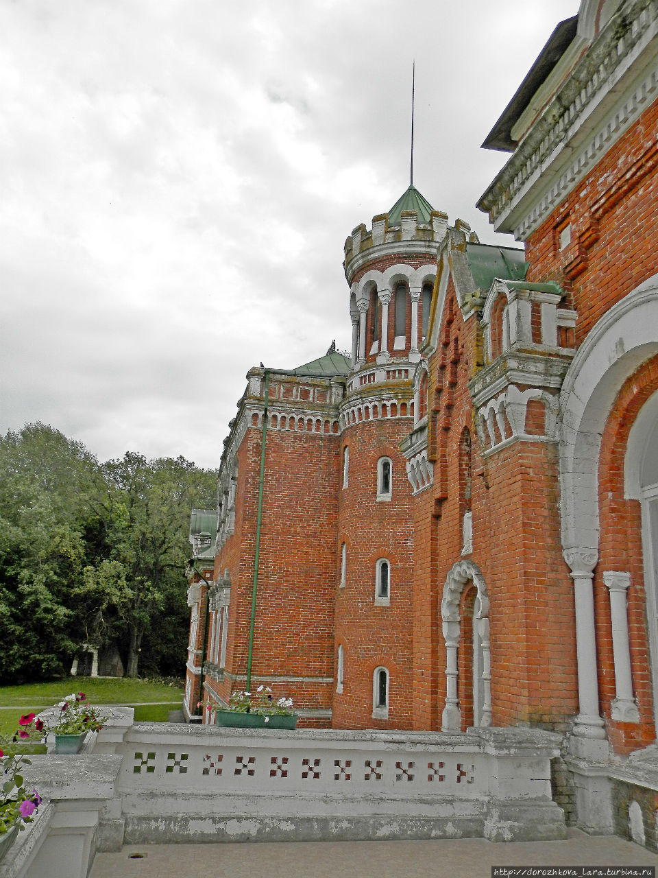 Юрино. Замок Шереметева Юрино, Россия