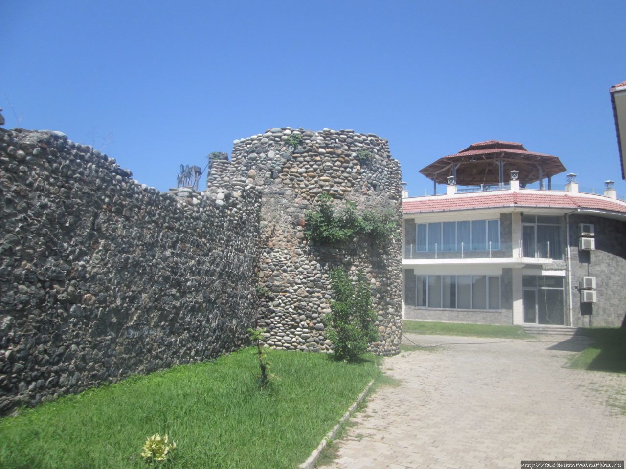 Прогулка около крепости и кемпинга Анаклиа, Грузия