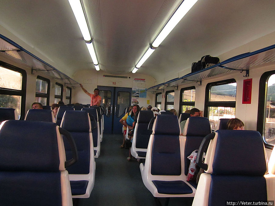 Электрички на юге классные: новые, чистые и с мягкими сидениями! Электрички на юге классные: новые, чистые и с мягкими сидениями!