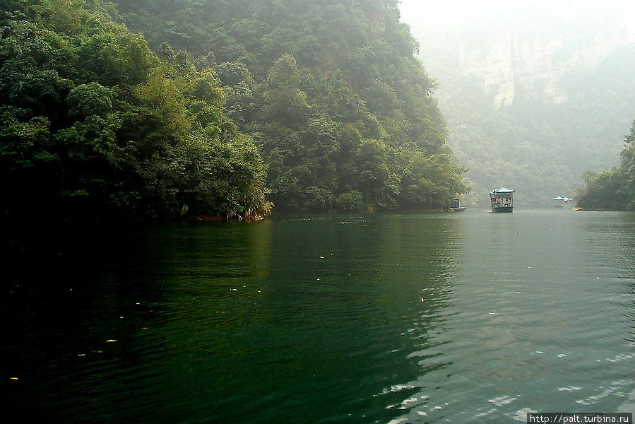 Баофэн — озеро картина Чжанцзяцзе Национальный Лесной Парк (Парк Аватар), Китай