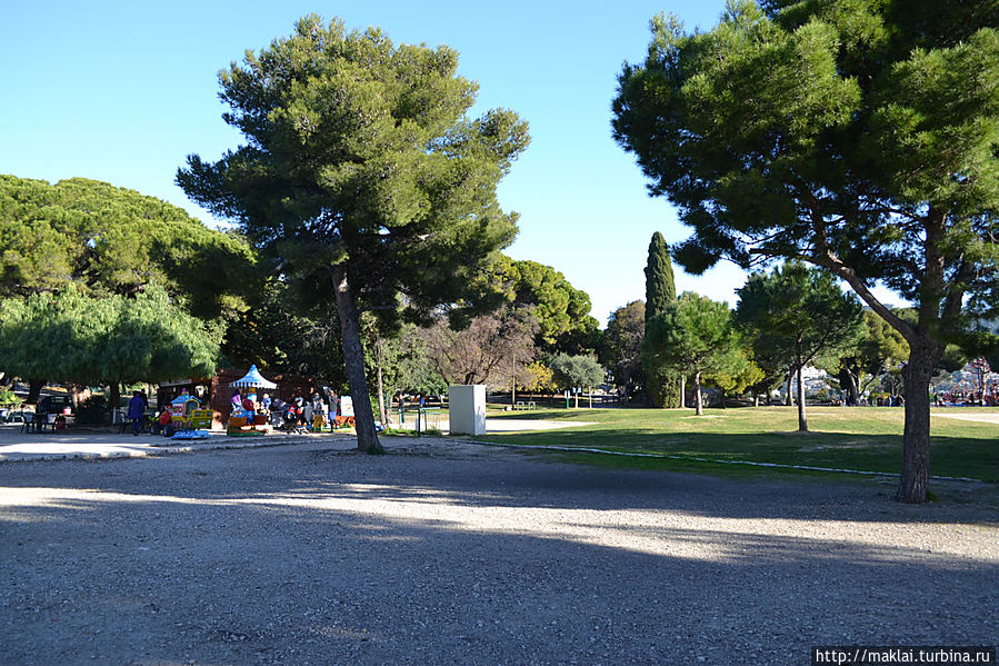 О, Ницца, Ницца, О, — давай, взберёмся на Шато Ницца, Франция О, Ницца, Ницца, О, — давай, взберёмся на Шато Ницца, Франция