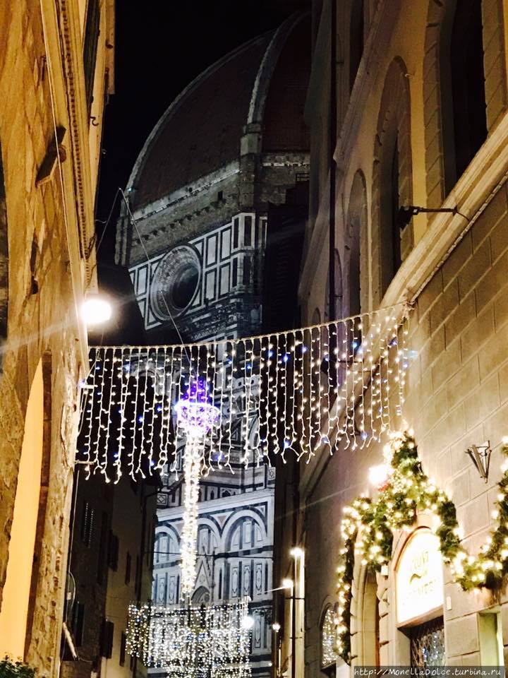 Флоренциа: пиацца Дуомо, пиацца Синьориа, Рождество 2016 Флоренция, Италия