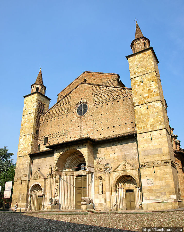 Кафедральный собор Фидензы заложенный Святым Доннином Фиденза, Италия