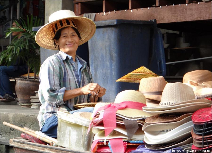 Весёлая дама в шляпе Центральный и Восточный Таиланд, Таиланд