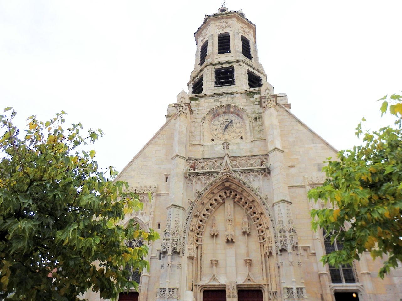 Церковь Св. Леонарда / Eglise Saint Leonard