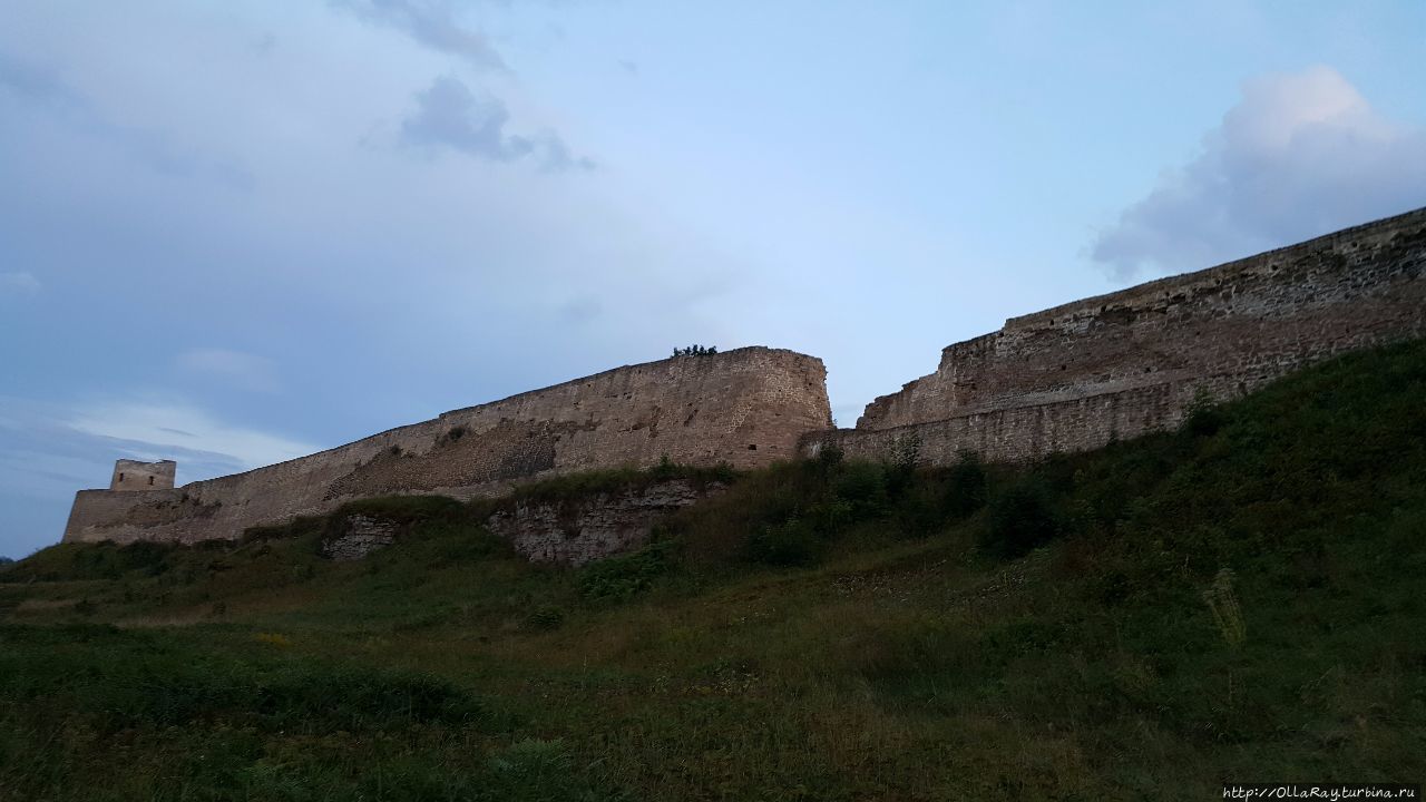 Изборск и Словенские ключи. Два часа на закате. Изборск, Россия