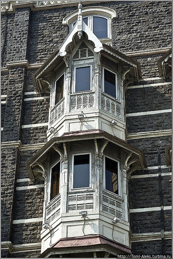 Интересные балкончики...
* Интересные балкончики...
*