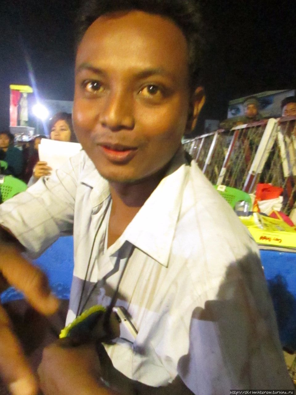 Площадь генерала Аун Сана в его День Рождения Таунгу, Мьянма Площадь генерала Аун Сана в его День Рождения Таунгу, Мьянма