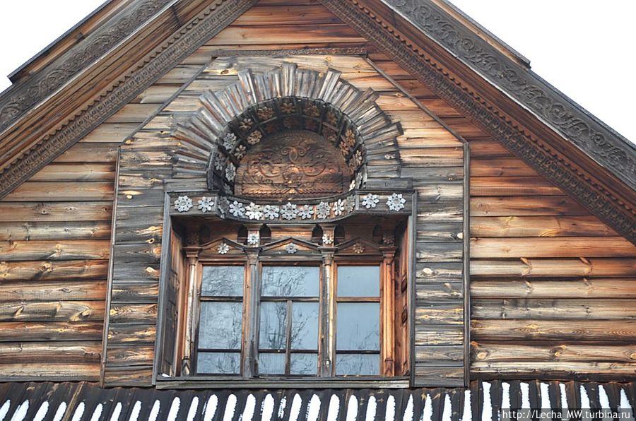 Оформление окна в доме Липатова Кострома, Россия