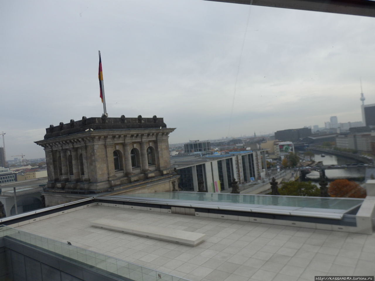 Знамя Победы в Рейхстаге Берлин, Германия