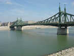 Мост Свободы — один из красивейших мостов через Дунай