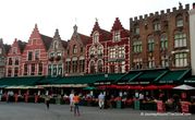 Дома гильдий на Рыночной площади в Брюгге. Фото из интернета