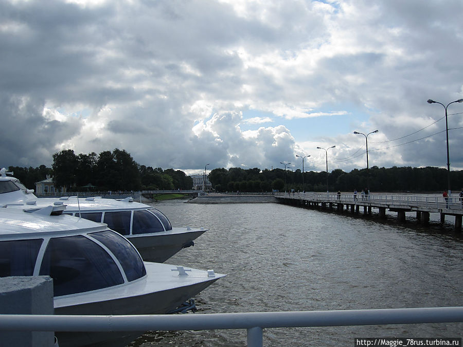 Пирс Петродворца Пирс Петродворца