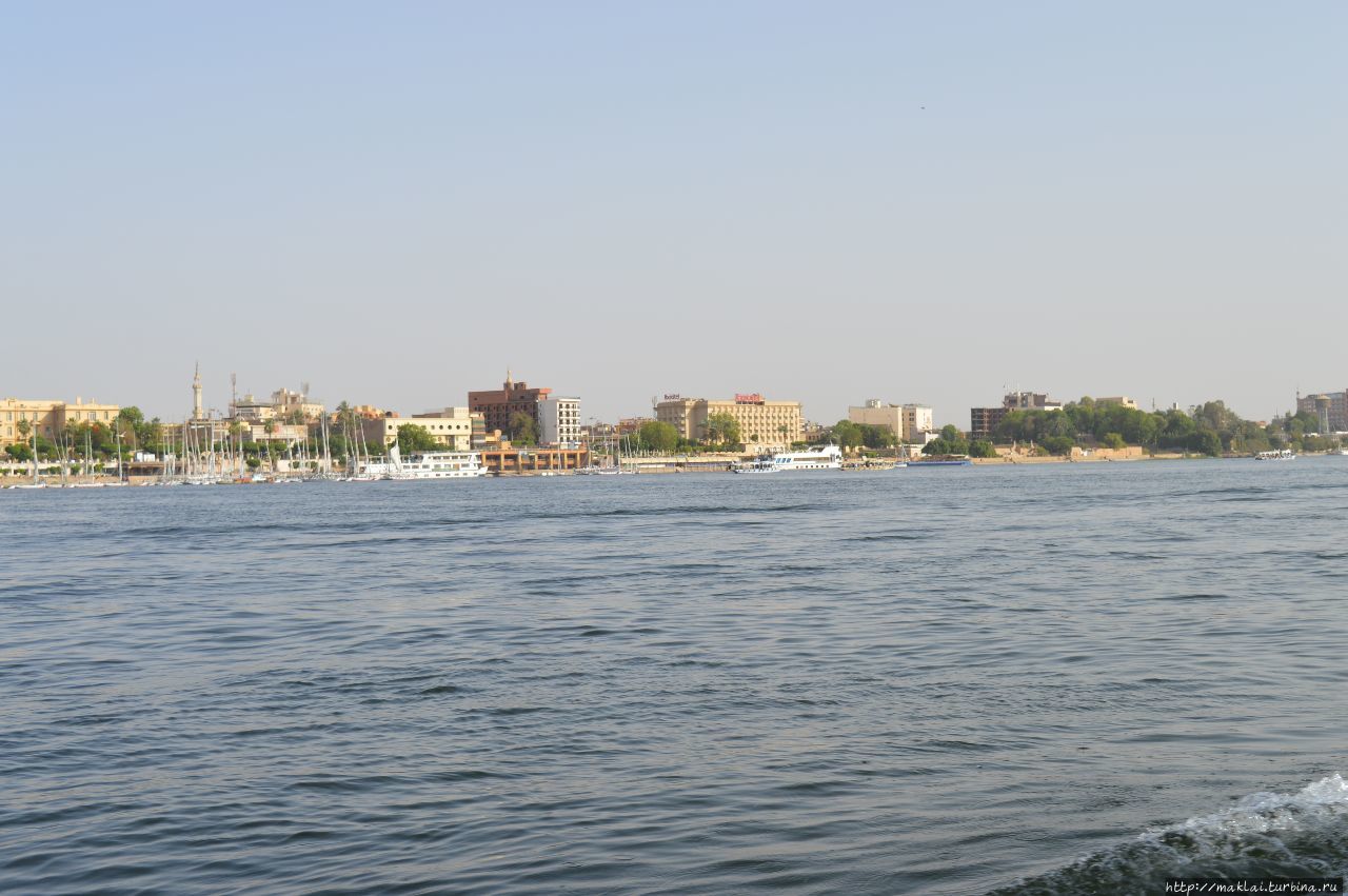 Банановый остров в нагрузку Луксор, Египет