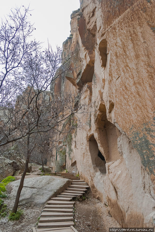 Долина Ихлара (Ihlara) Ихлара (долина), Турция Долина Ихлара (Ihlara) Ихлара (долина), Турция