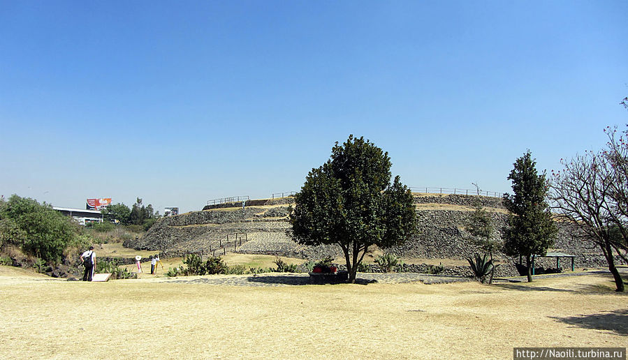 Пирамида Куикуилько Мехико, Мексика