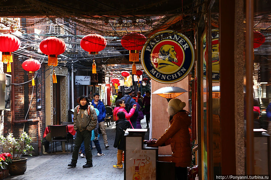 Обжорные ряды — это масса улочек и переулков,где можно просто заблудится Обжорные ряды — это масса улочек и переулков,где можно просто заблудится