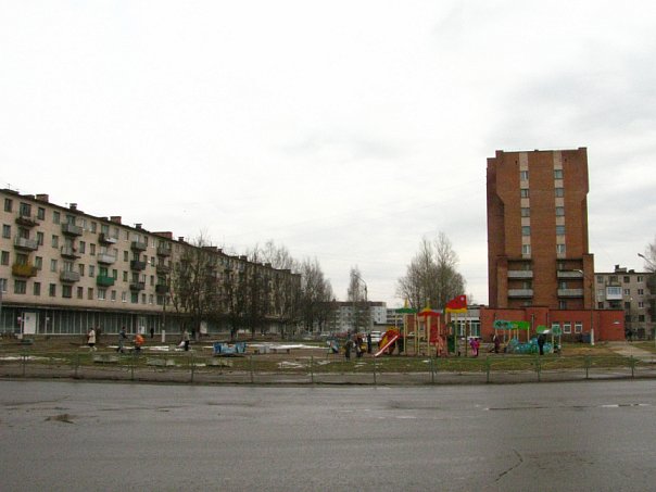 Центральная улица города Сланцы, Россия