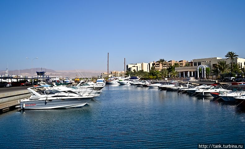 Два порта одного залива Нувейба, Египет