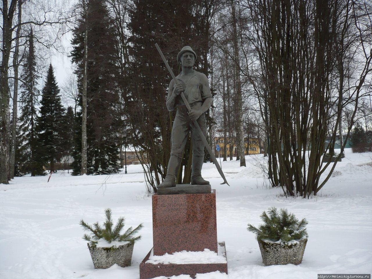 Скульптура «Лесосплавщик» Хейнола, Финляндия