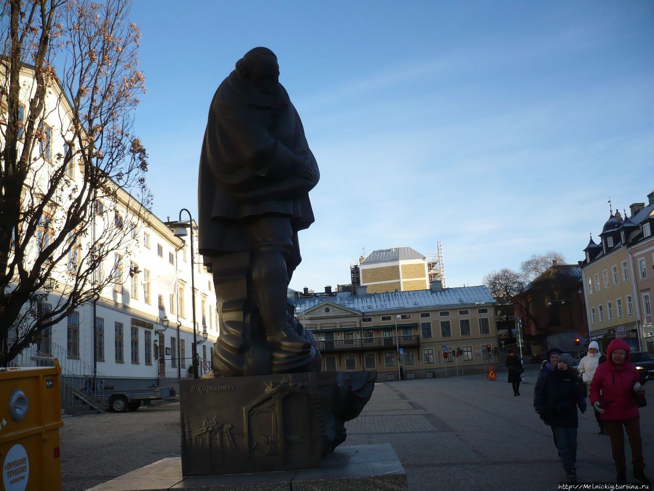 Памятник Луису де Гееру Норрчёпинг, Швеция