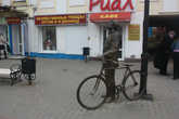 Циолковский очень любил передвигаться по Калуге на велосипеде