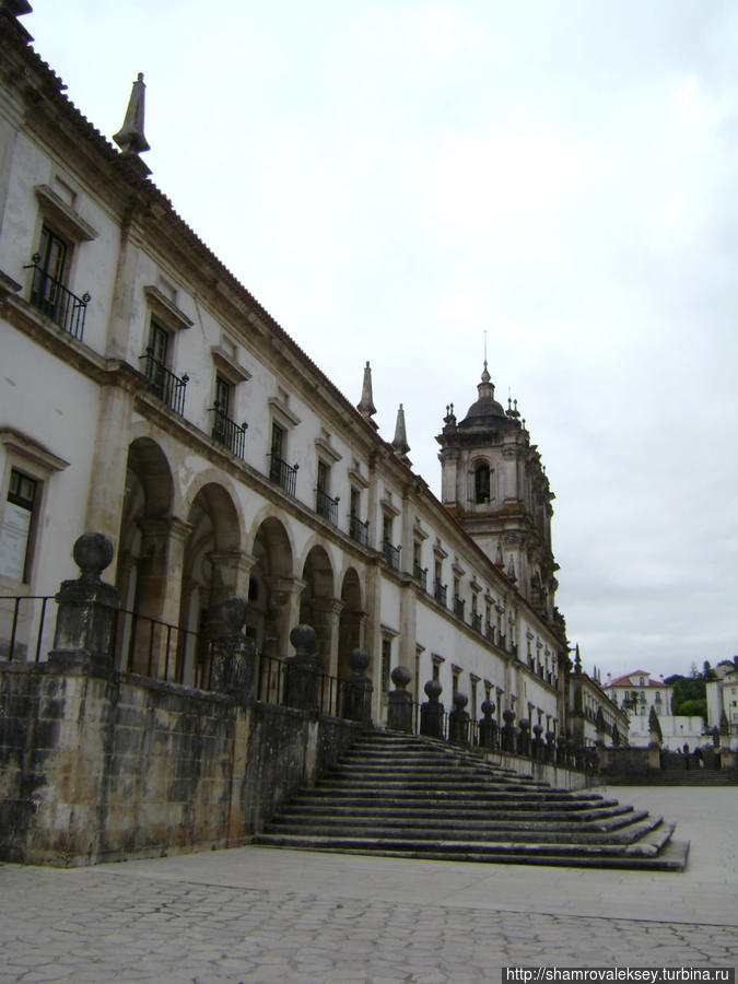 Монастырь Санта-Мария де Алкобаса Алкобаса, Португалия
