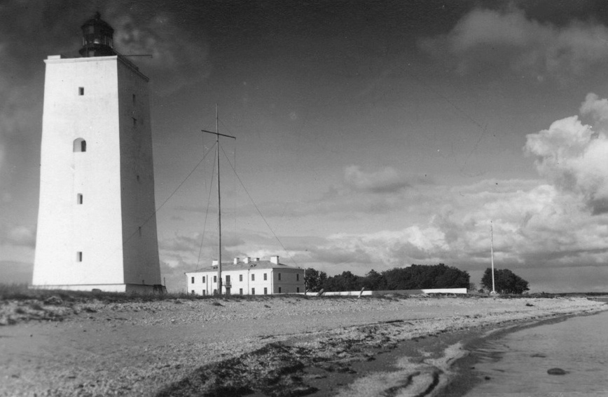 Старый маяк, 1930-й год. Был разрушен в 1944-м. Остров Сааремаа, Эстония