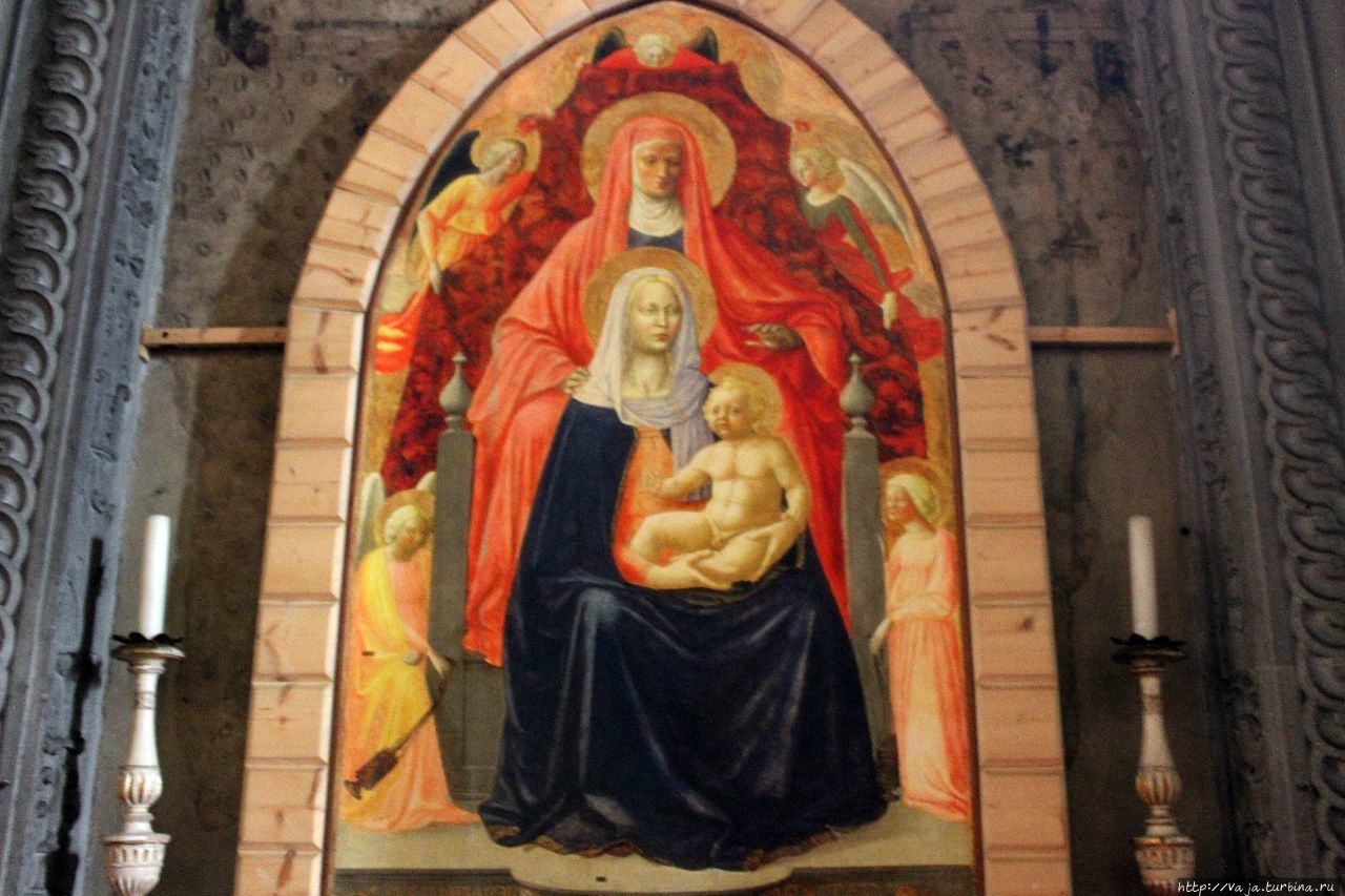 Церковь Всех Святых. Флоренция Флоренция, Италия Церковь Всех Святых. Флоренция Флоренция, Италия