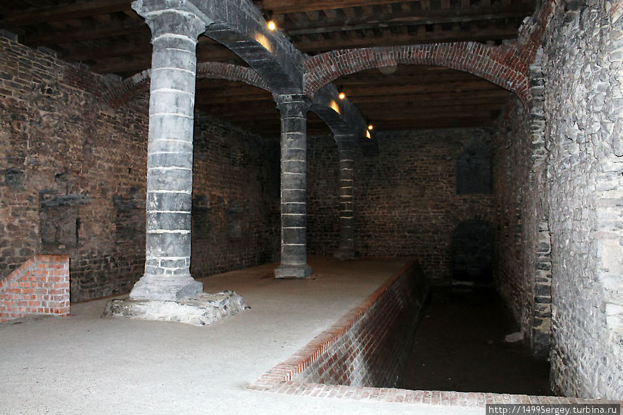 Гент. Тайны подземелья замка Гравенстен Гент, Бельгия